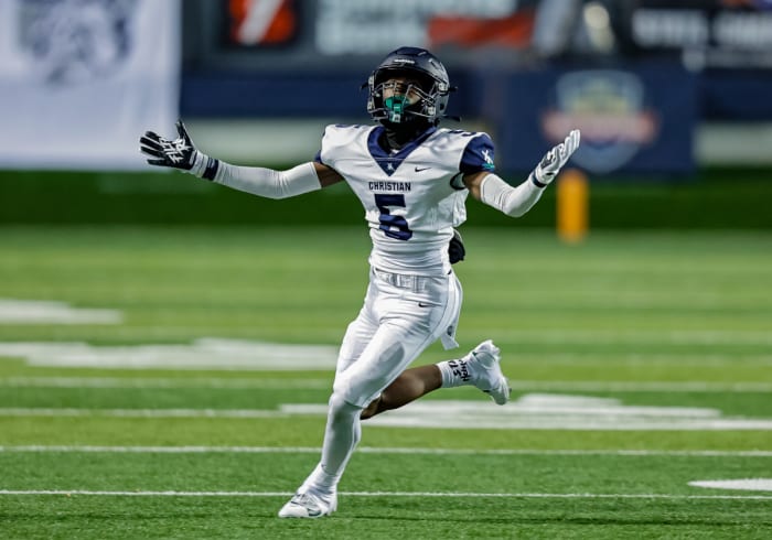 2023 FB Finals LRC-Greenwood__00018